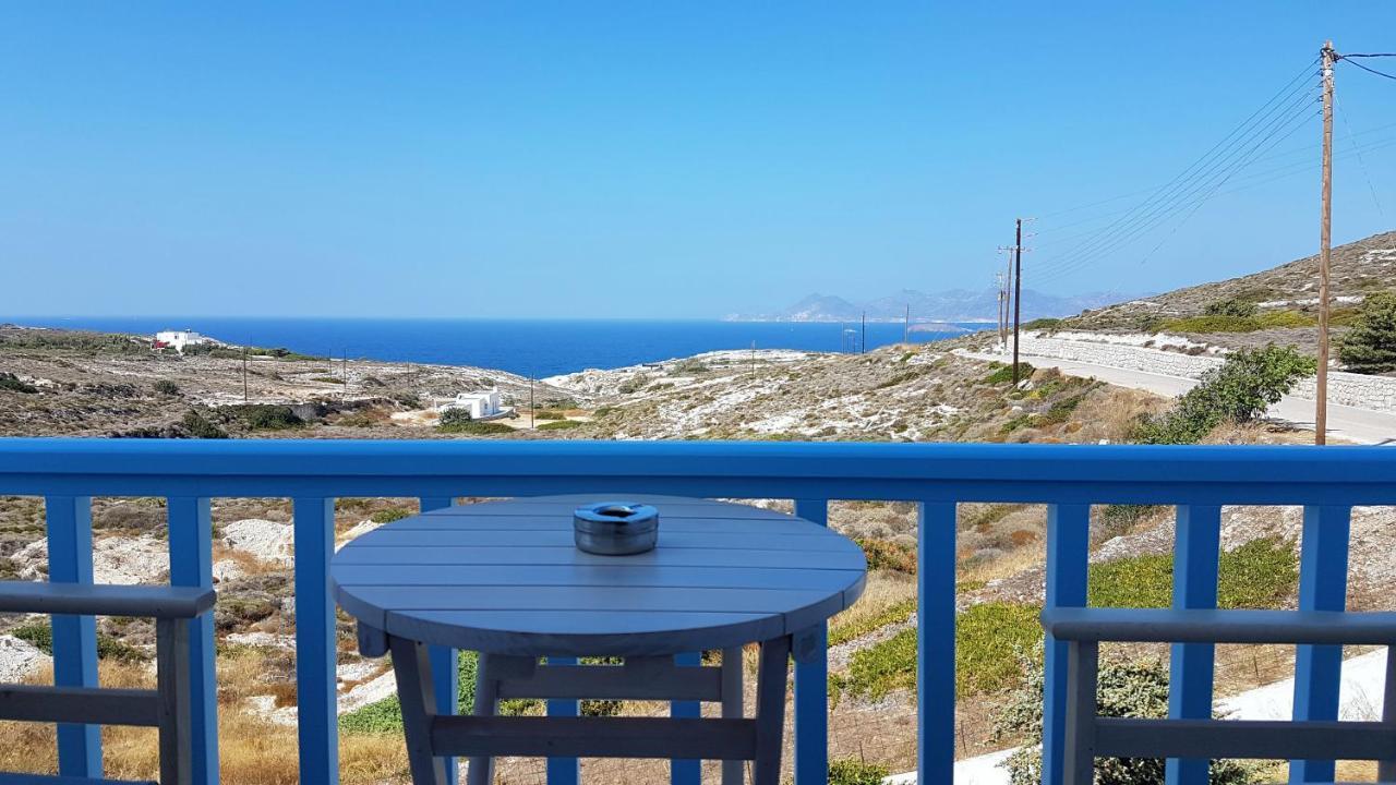 Sarakiniko Rooms Adamantas  Dış mekan fotoğraf