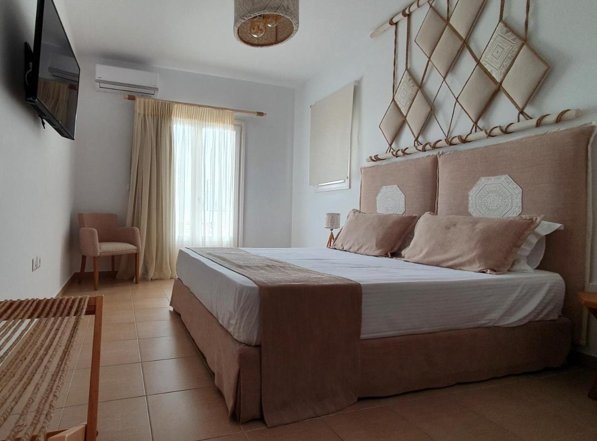 Sarakiniko Rooms Adamantas  Dış mekan fotoğraf