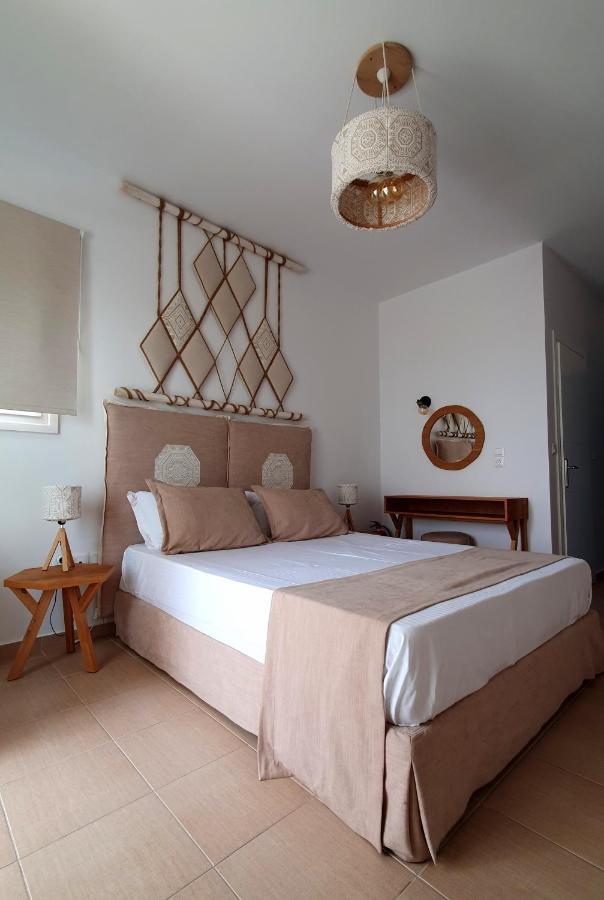 Sarakiniko Rooms Adamantas  Dış mekan fotoğraf