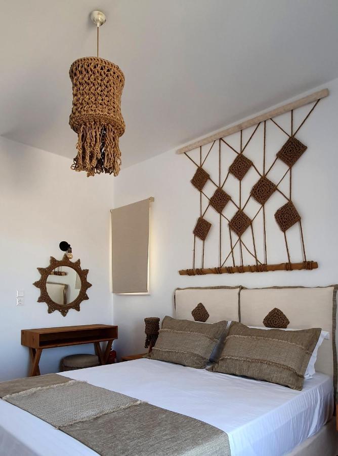 Sarakiniko Rooms Adamantas  Dış mekan fotoğraf