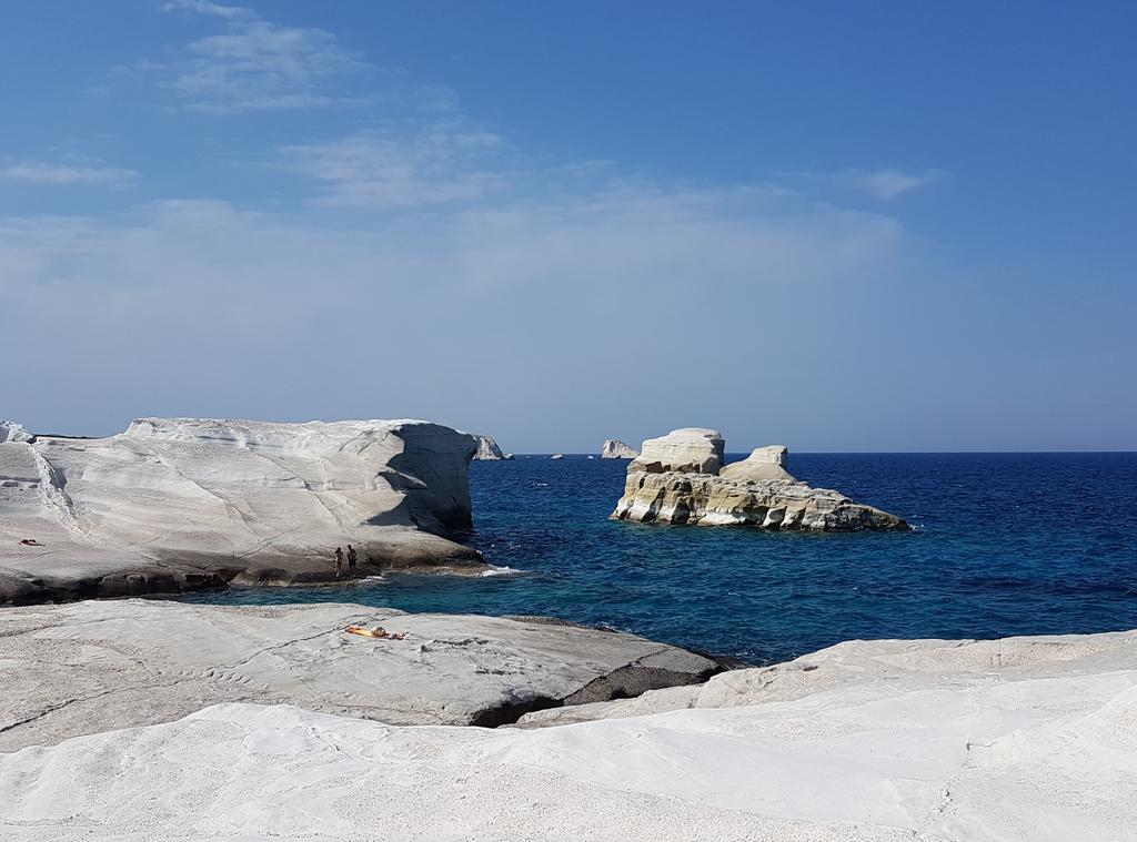 Sarakiniko Rooms Adamantas  Dış mekan fotoğraf